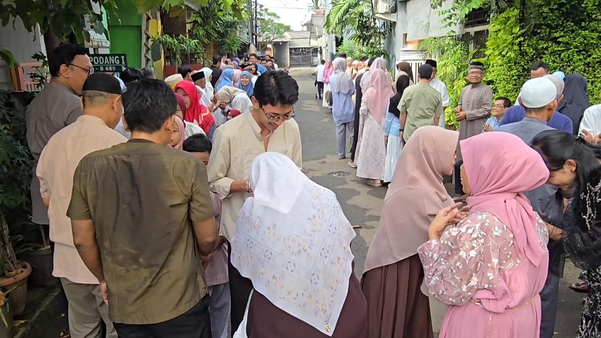 Tradisi-turun-temurun-dilakukan-warga-Perumahan-Duta-Kranji.jpg