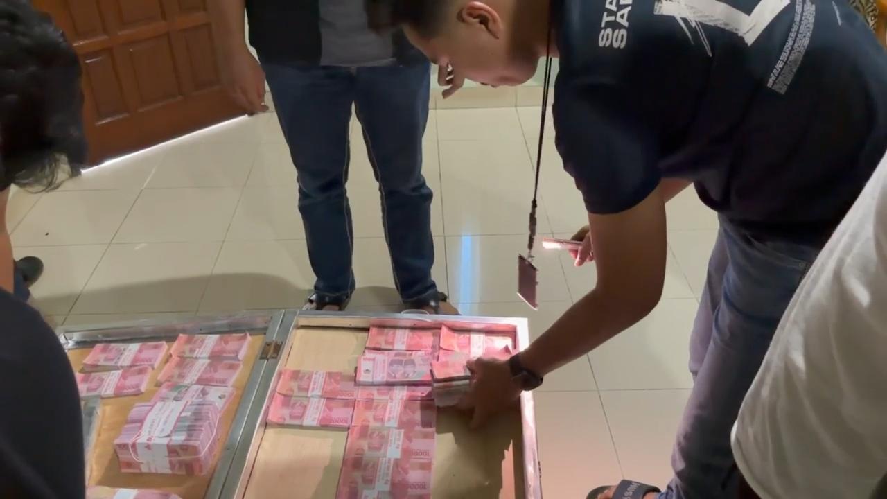 Polisi Bongkar Produksi Uang Palsu Rp 620 Juta di Hotel Kemang Bogor, Satu Pelaku Ditangkap