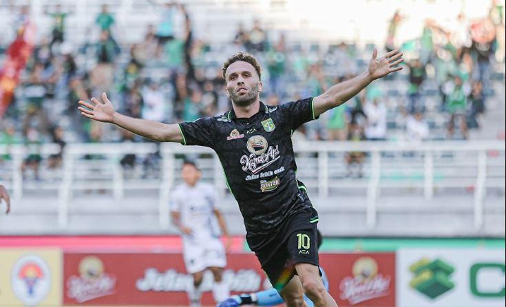 UPDATE Transfer Liga 1: Persabaya dan Arema Jadi Barter Pemain? Sosok Ini Dipagari Tak Boleh Pergi