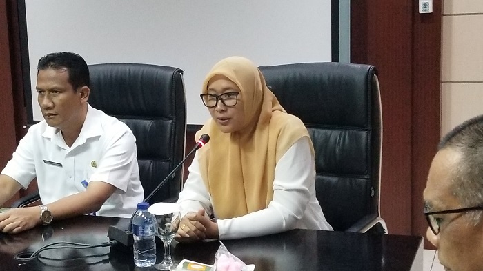 Status Facebook Amelia Fitriani Bikin Geger Jagat Maya, Akun Dibajak Hingga Dibela Sekda Tangerang