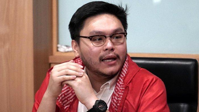 anggota-dprd-dki-jakarta-fraksi-psi-william-aditya-sarana.jpg