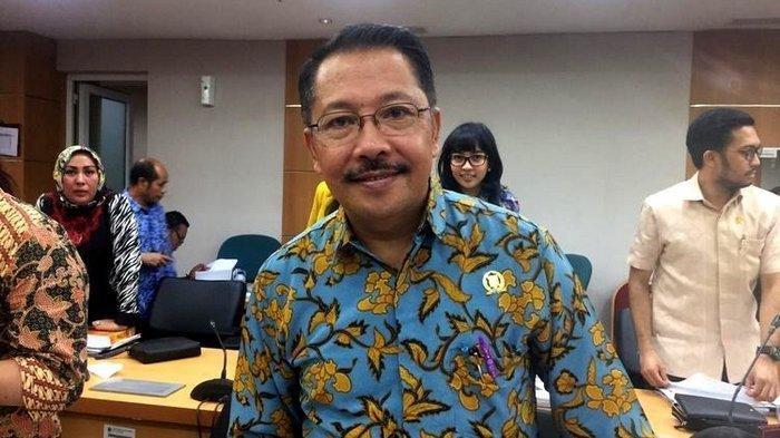 anggota-fraksi-pdi-perjuangan-dprd-dki-jakarta-gilbert-simanjuntak-2.jpg