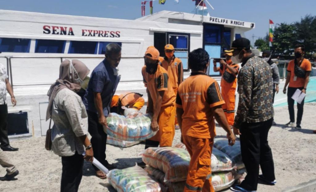 bantuan-sosial-non-tunai-bsnt-berupa-10-kilogram-beras.jpg