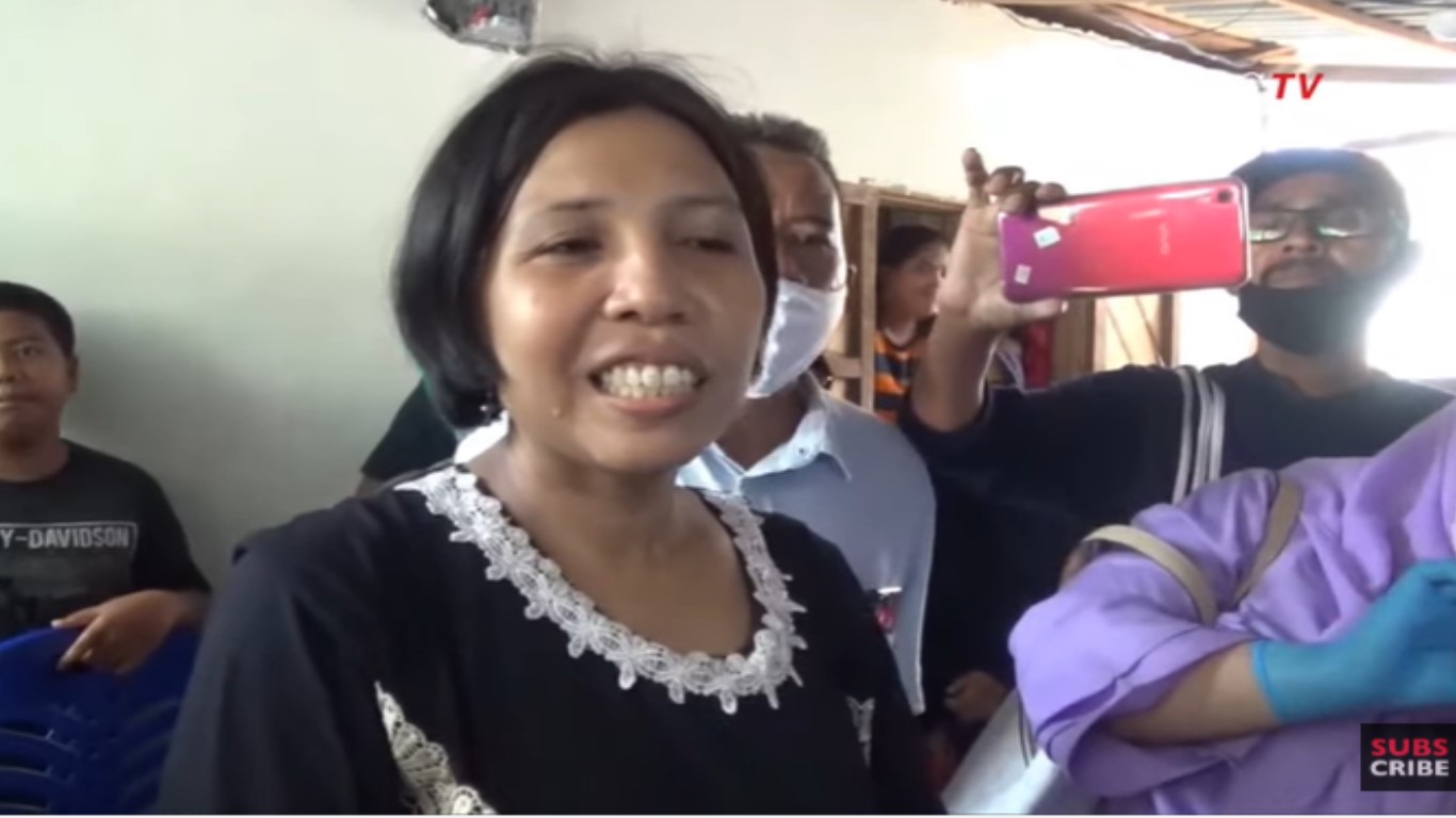 Rela Jualan Jalangkote Demi Beli Susu Adik, Rizal Minta Video Bully Dihapus: Agar Ibu Tak Sedih