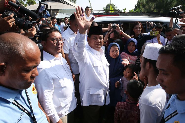 Quick Count Kompas di Sumatera Bagian Tengah: Prabowo Unggul Jauh dari Jokowi, Capai 63 Persen