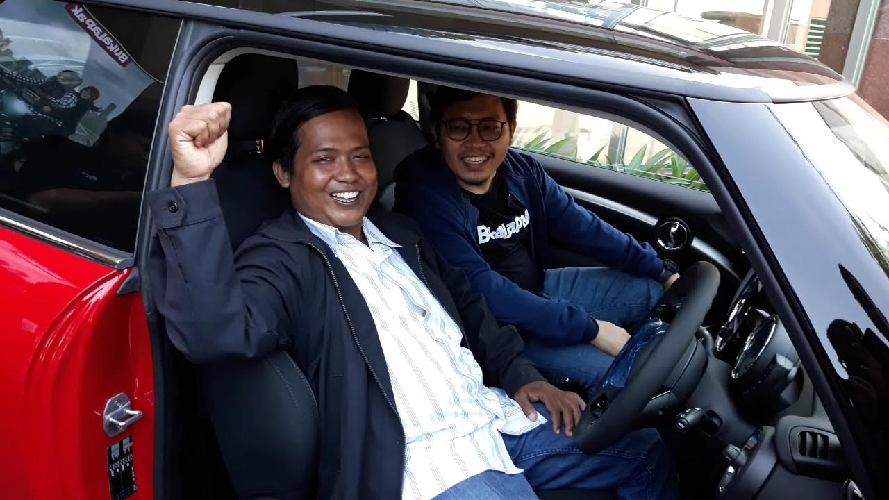 dedi-heryadi-menjajal-mini-cooper-1.jpg
