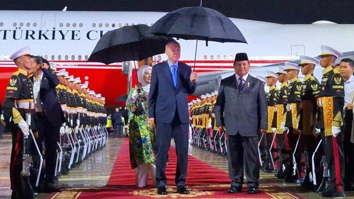 Kata-kata Sorotan Erdogan Saat Pertama Kali Jumpa Prabowo, Kendaraan Istimewa Dipakai di Indonesia