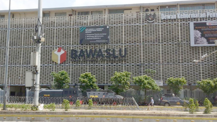 gedung-bawaslu-ri-di-jalan-mh-thamrin-menteng-jakarta-pusat.jpg