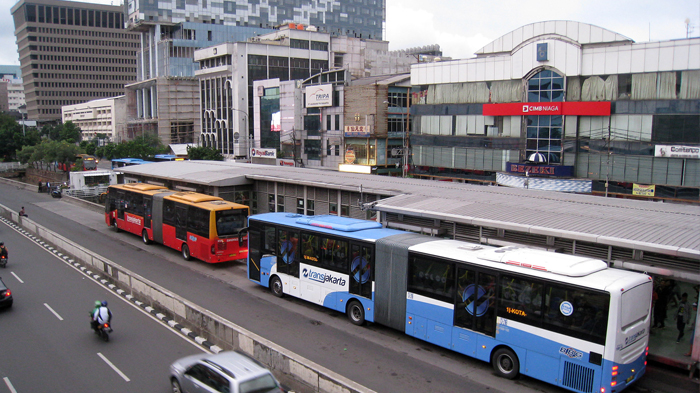 ilustrasi-transjakarta_20180406_063431.jpg