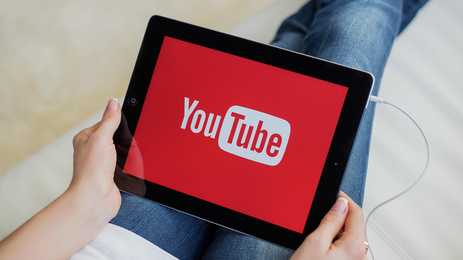 Simak! Begini Cara Hemat Baterai Ponsel Saat Streaming YouTube