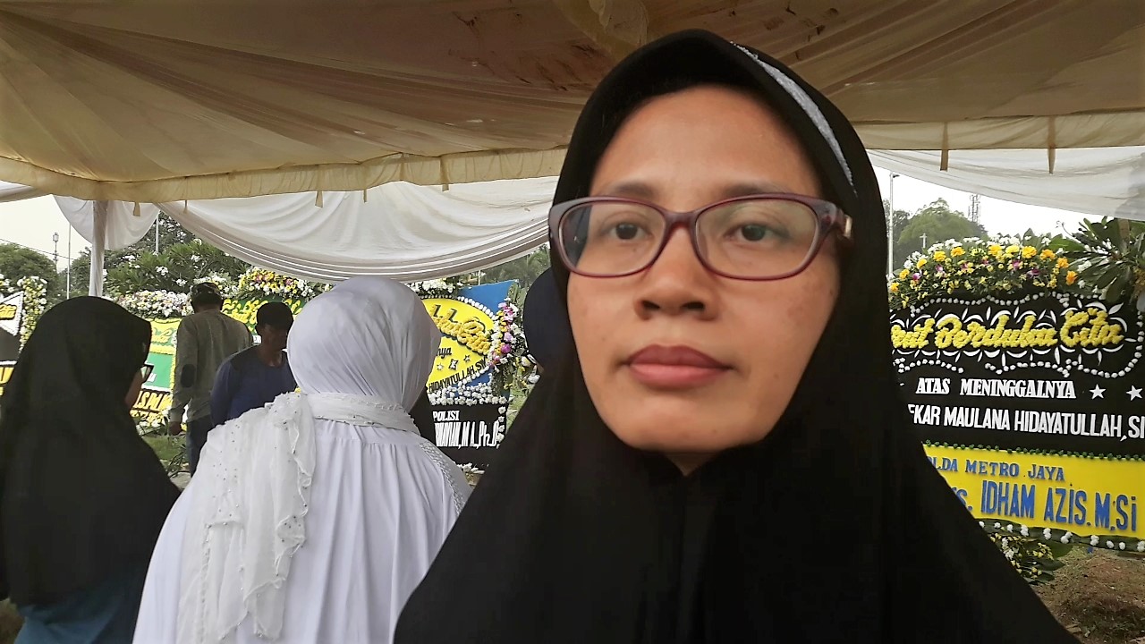 istri-almarhum-akbp-sekar-maulana_20181108_214351.jpg