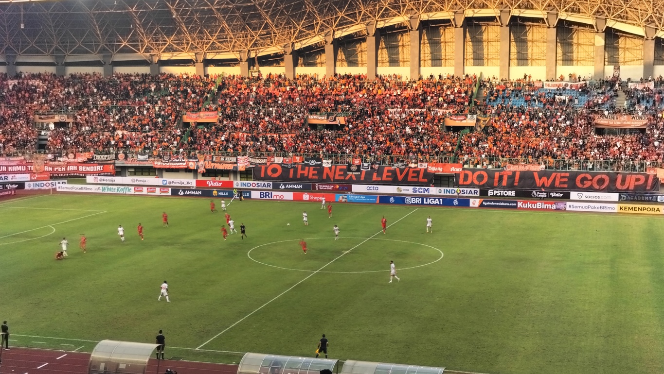 Plus Minus Persija Main di Stadion Patriot Buat The Jakmania: Jarak Dekat Tapi Kapasitas Terbatas