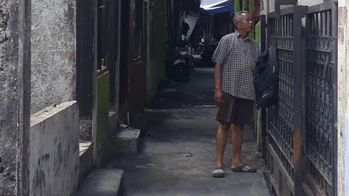 Tak Kuat Naik Tangga, Jumadi Tolak Dipindah ke Rusun dan Bangun Rumahnya yang Terbakar