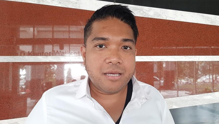 justin-adrian-untayana-anggota-dprd-dki-jakarta-dari-partai-psi-untuk-periode-2019-2014.jpg