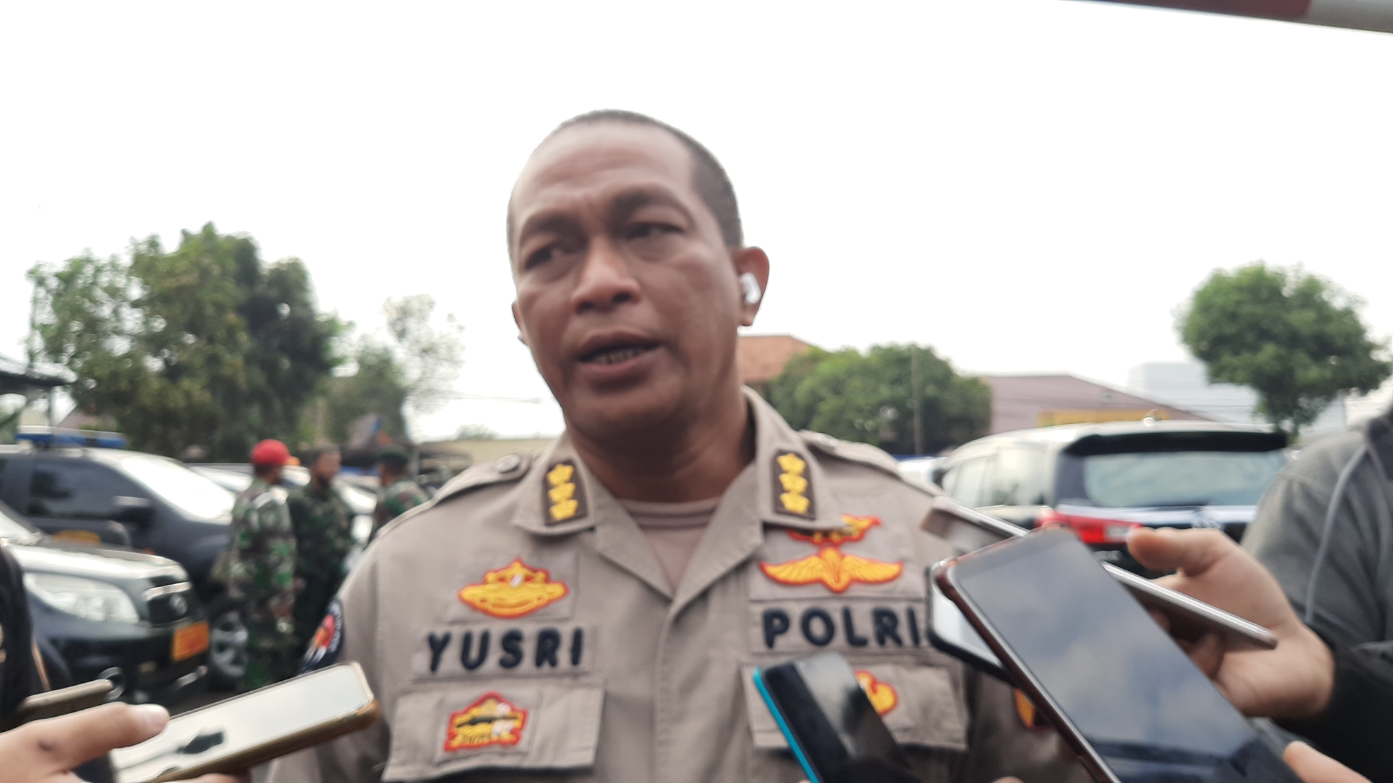 kabid-humas-polda-metro-jaya-yusri-yunus-di-mapolsek-ciracas-jakarta-timur.jpg