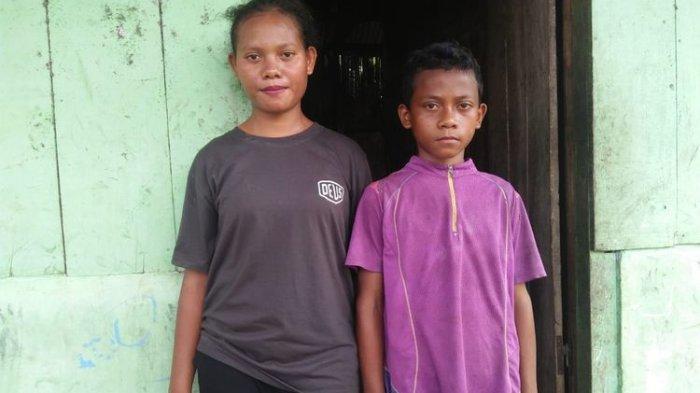 kakak-beradik-egi-yohanes-bahur-di-kampung-jengok-ntt.jpg
