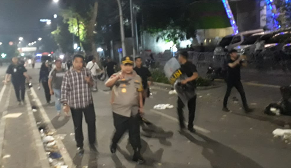 kapolda-metro-jaya-irjen-gatot-eddy-pramono-datang-ke-lokasi.jpg