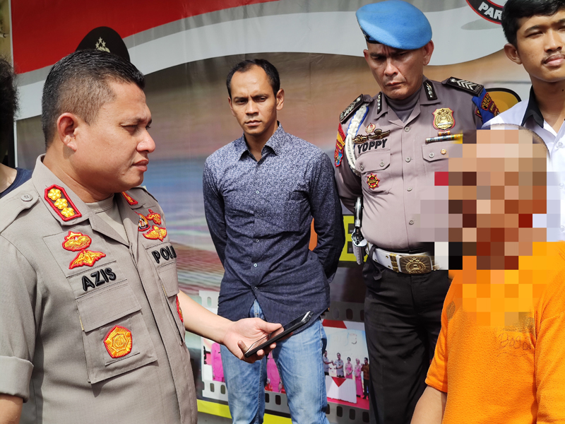 BREAKING NEWS Kakek Cabuli 5 Bocah di Tempat Ibadah di Depok, Iming-iming Uang Rp 5 Ribu