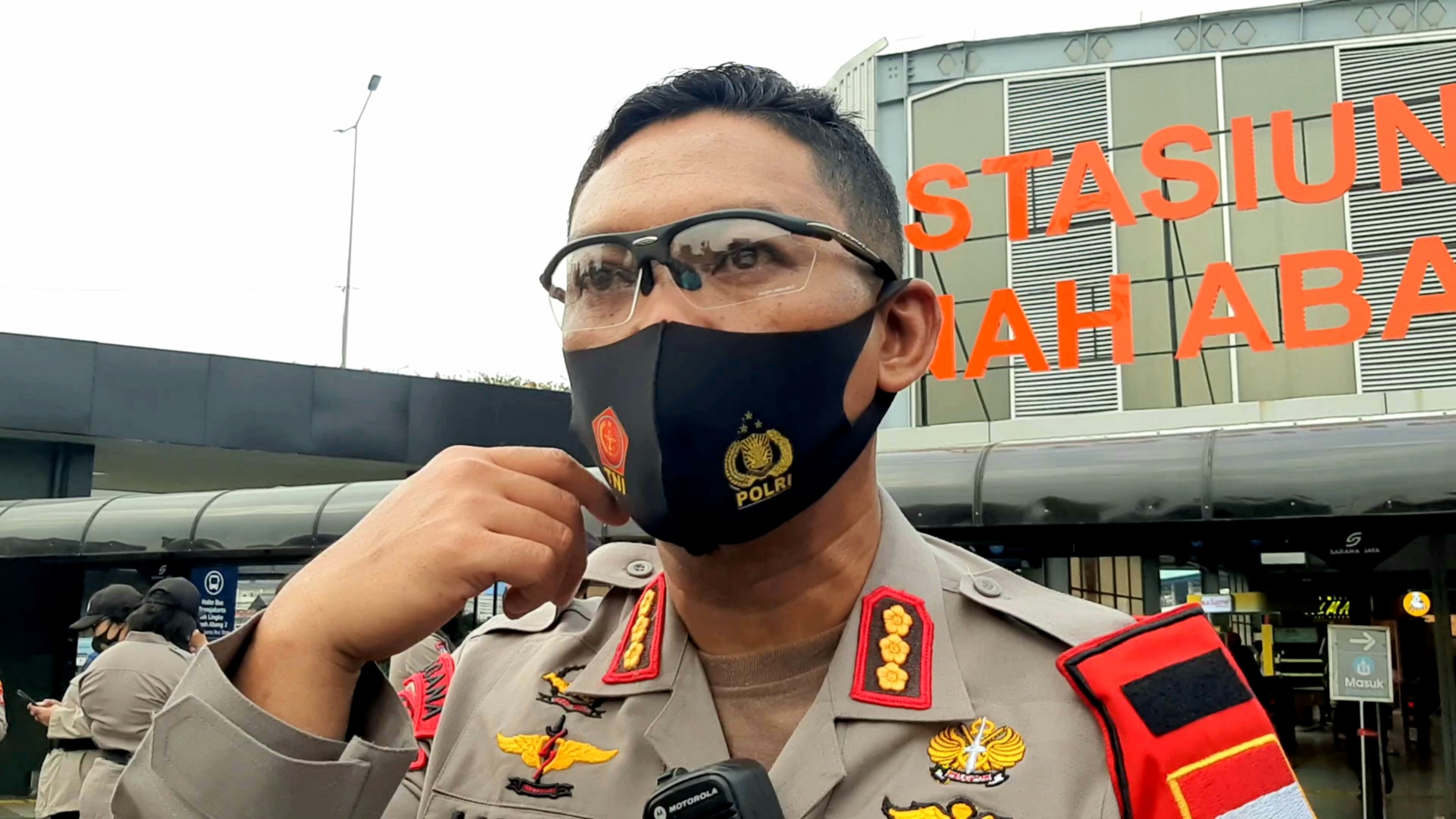 kapolres-metro-jakarta-pusat-kombes-pol-heru-novianto-saat-meni.jpg