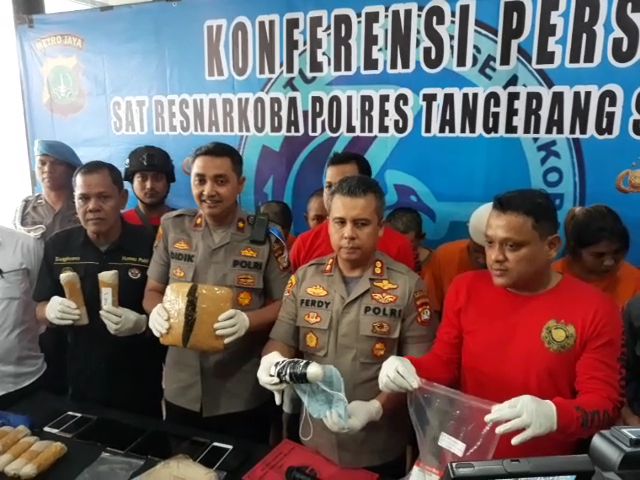 kapolres-tangsel-akbp-ferdy-irawan-kamis-31102019.jpg
