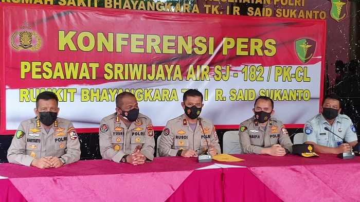 Tim DVI Polri Terima 21 Sampel DNA Keluarga Korban Sriwijaya Air SJ-182