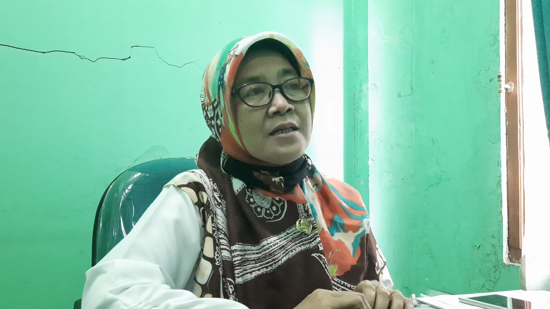 kasi-penyelenggaraan-haji-dan-umroh-kemenag-kota-bekasi-sri-siagawati.jpg