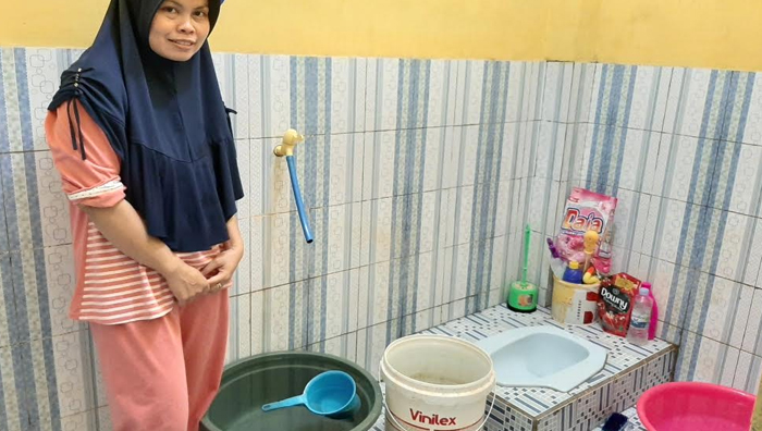 Sering Pengumuman Hoaks, Wanita Ini Selalu Isi Bak Mandi Tiap Kali Dapat Pemberitahuan Pemadaman