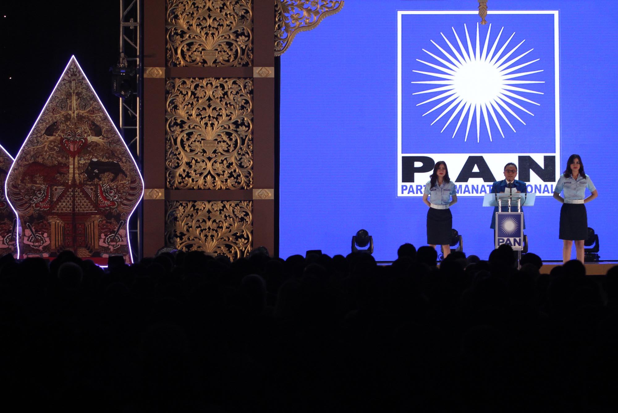 ketua-umum-partai-amanat-nasional-zulkifli.jpg
