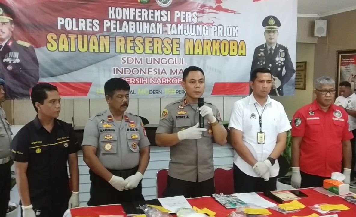 Bawa Ribuan Gram Sabu dari Kepulauan Riau Naik Kapal Penumpang, Tiga Pria Ditangkap Polisi