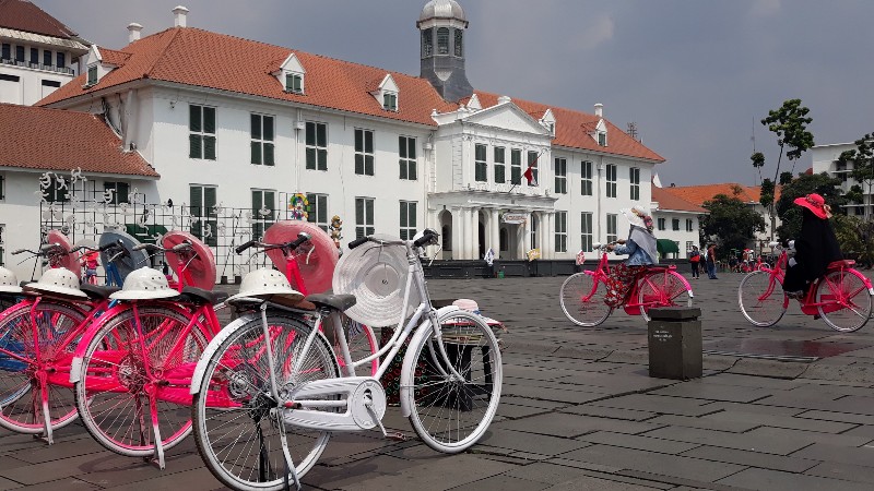 Sandiaga Sebut Kota Tua Ditolak Jadi Warisan Dunia oleh Unesco Karena Ada Reklamasi