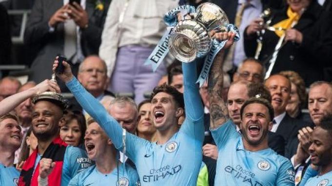 manchester-city-juara-piala-fa.jpg