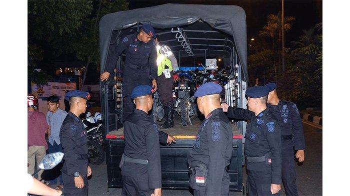 Dipicu Razia Balap Liar, 2 Pelajar SMP Nekat Lempar Petasan ke Mapolda Riau