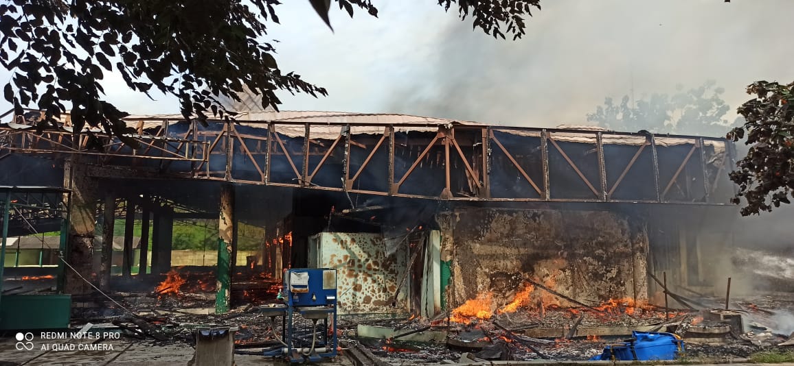 Masjid JIEP Jayakarta di Cakung Terbakar, Petugas Pemadam Kebakaran Terjunkan 7 Unit Mobil Pompa