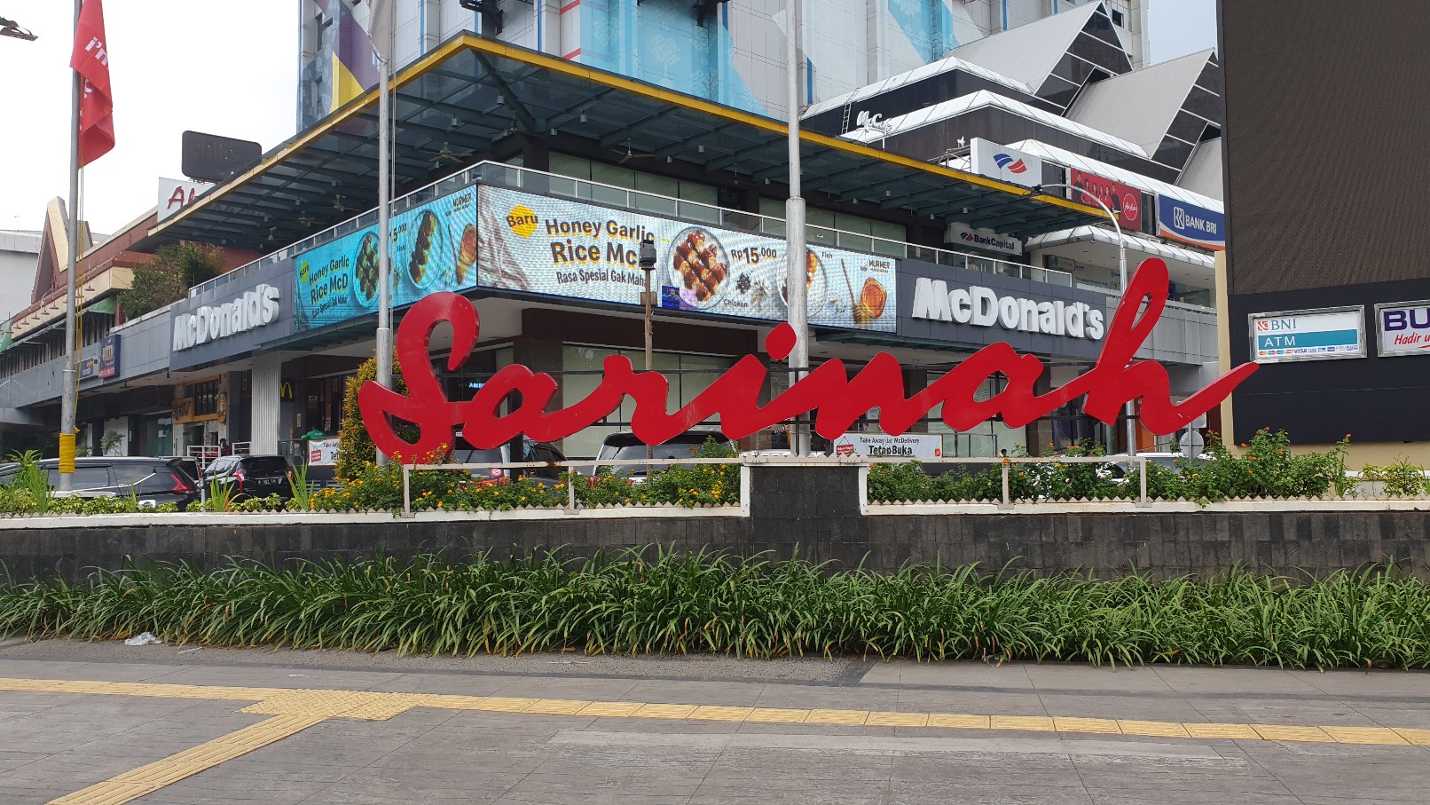 30 Tahun Beroperasi dan Jadi Saksi Bisu Kerusuhan Hingga Aksi Teror Bom, McD Sarinah Pamit