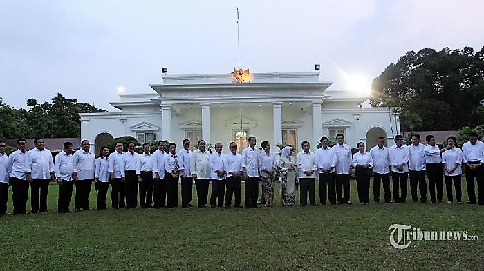 menteri-kabinet-kerja_20180718_160837.jpg