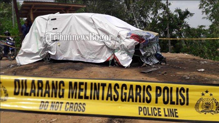mobil-terbakar-di-kampung-bondol-1.jpg
