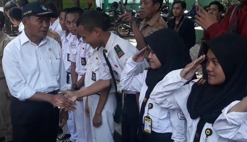 Marak Aksi Kekerasan Siswa Terhadap Guru, Menteri Pendidikan: Kewibawaan Guru Harus Dijaga