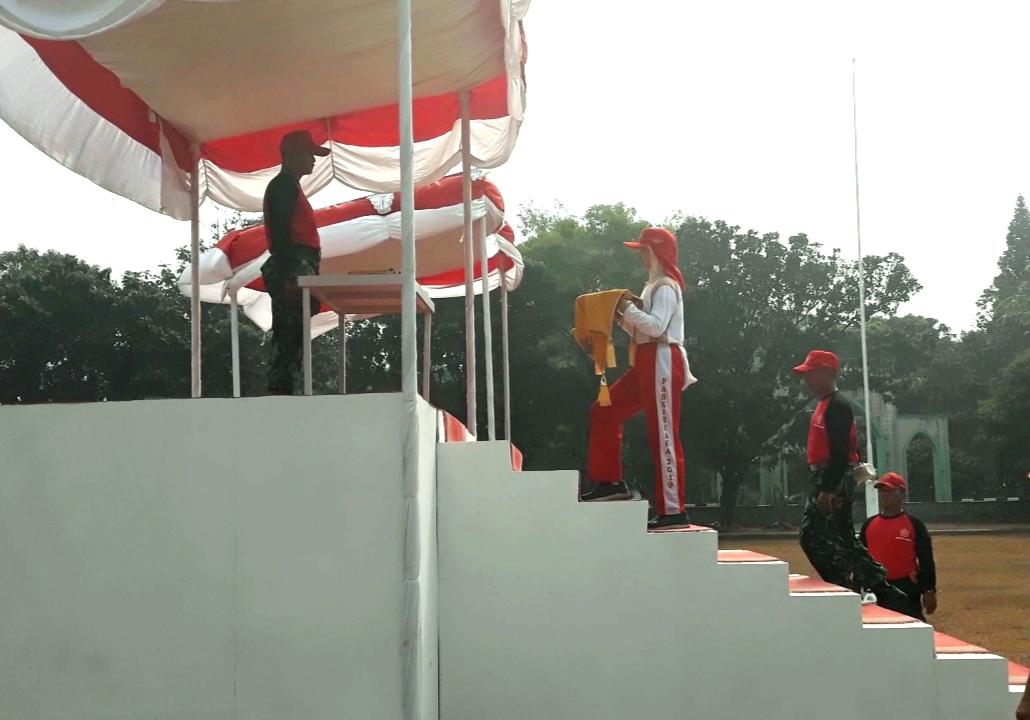 paskibraka-nasional-2019-saat-berlatih-di-pp-pon-cibubur-3.jpg