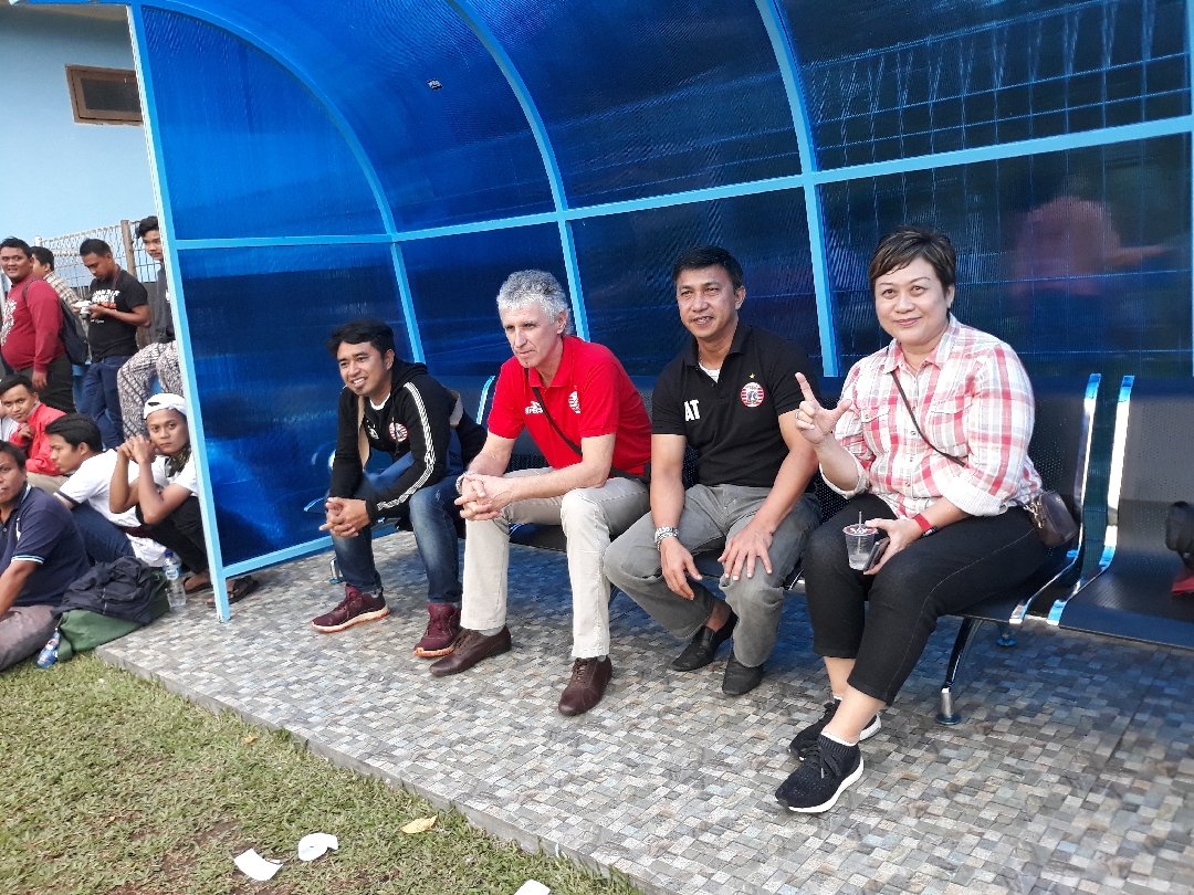 VIDEO Ivan Kolev Pantau Langsung Sesi Latihan Anak Asuhnya Seusai Resmi Arsiteki Persija Jakarta