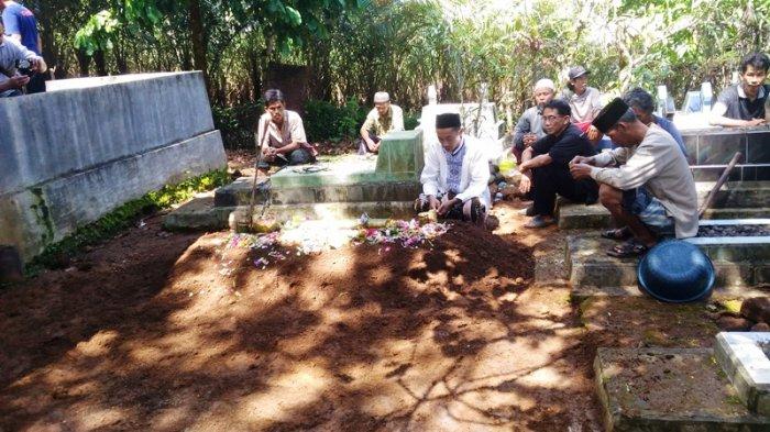 Curiga Aroma Tak Sedap di Tumpukan Sampah, Warga Temukan Jasad Bocah SD yang Hilang Pekan Lalu