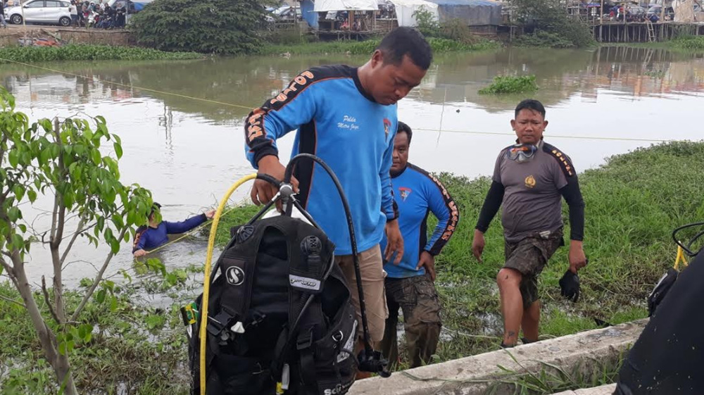 Sederet Fakta Proses Pencarian Barang Bukti Linggis Kasus Pembunuhan Satu Keluarga di Bekasi