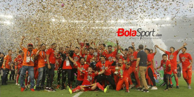 persija-jakarta-juara-liga-1-2108-di-sugbk.jpg