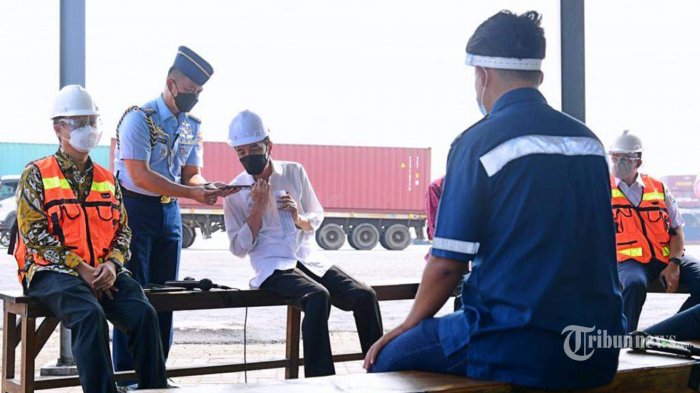 presiden-joko-widodo-menelepon-kapolri-jenderal-pol-listyo-sigit-prabowo.jpg