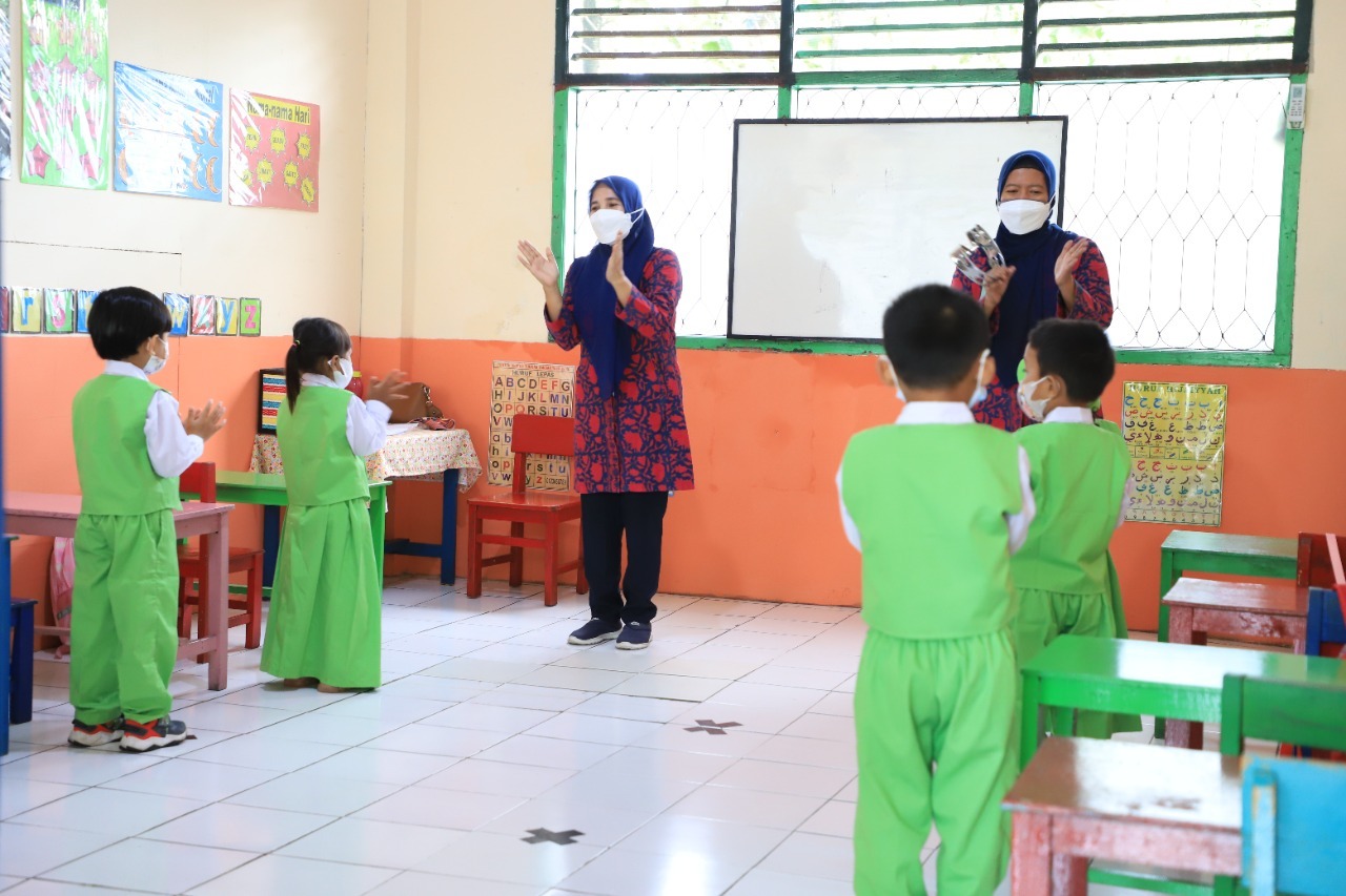 ptm-di-kecamatan-tangerang-kota-tangerang-selasa-16112021.jpg