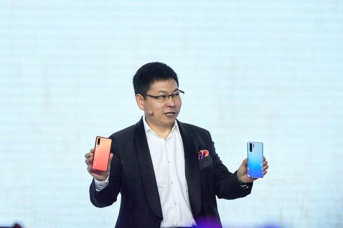 resmi-huawei-p30-pro-usung-4-kamera-utama-dengan-zoom-periskop-5x.jpg