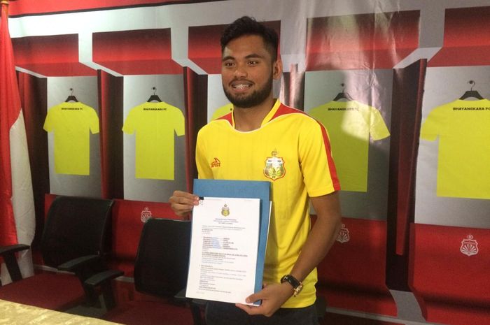 saddil-ramdani-resmi-berseragam-bhayangkara-fc.jpg