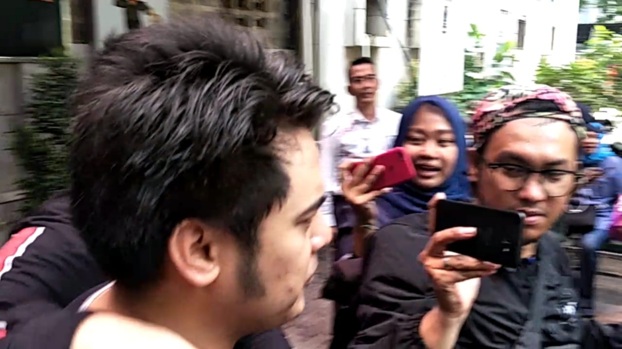 salah-satu-tersanka-kasus-ikan-asin-galih-ginanjar.jpg