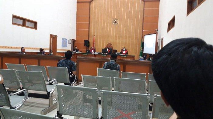 sidang-perdana-kasus-penusukan-mantan-menkopolhukam.jpg