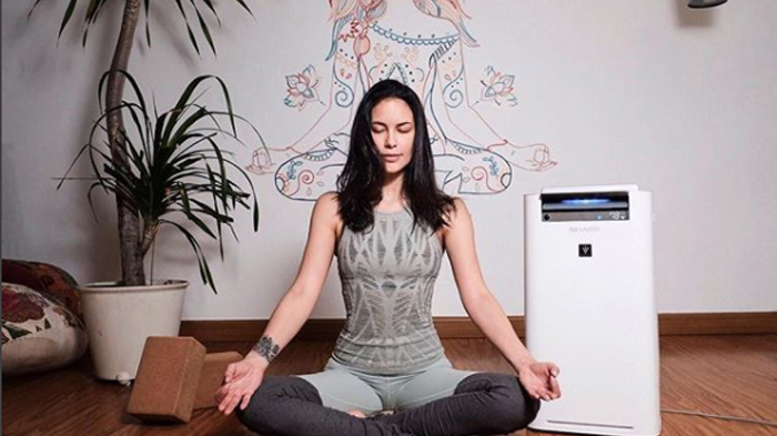 Syuting Film Horor, Lari Saat Kenakan Daster, Sophia Latjuba: Ini Tantangan Buat Saya