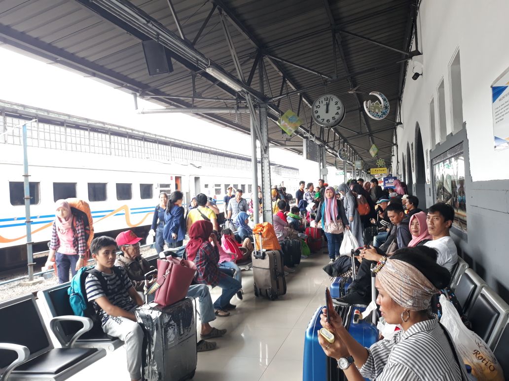 stasiun-pasar-senen_20180620_133709.jpg